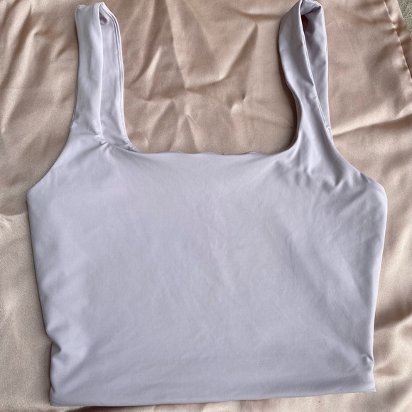 garage, never worn, purple athletic material tank - Picture 2 of 3